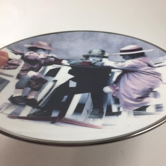 1997 Kim Anderson Sharing Friendship, Laughter and Love Girls Collector Plate En - Picture 5 of 6